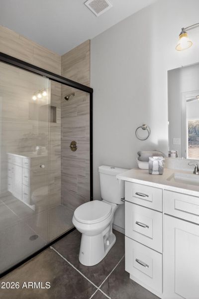 23_101_Habana_Ct_Rio_Rico_AZ_85648-Bathr