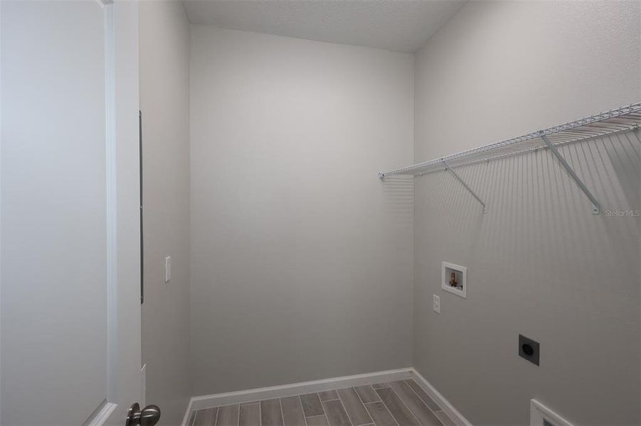 Spacious, unfurnished interior of a new home in Tribute at Ovation, Winter Garden (Image 40). Spacious, unfurnished interior of a new home in Tribute at Ovation, Winter Garden (Image 40).