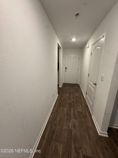 Spacious, unfurnished interior of a new home in Entrada, St. Augustine (Image 13).