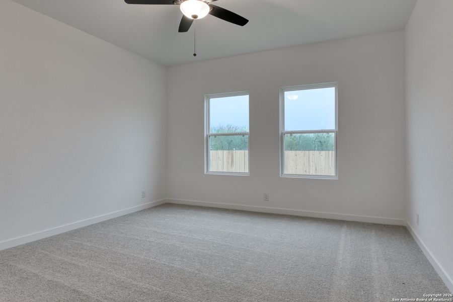 Spacious, unfurnished interior of a new home in Saddlebrook Ranch, Schertz (Image 23).