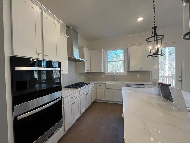 Furnished interior view inside a new home in Chattahoochee Reserve, Cumming (Image 6).