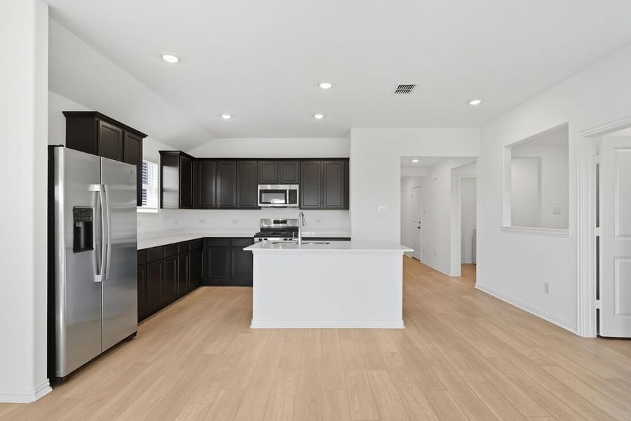 Furnished interior view inside a new home in River Ridge, Crandall (Image 7). Furnished interior view inside a new home in River Ridge, Crandall (Image 7).