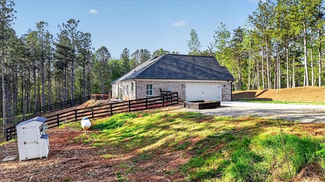 Image 49 of a home in .