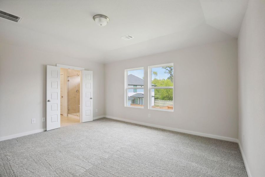 Photo is not of the actual home but is an inspirational photo of builder’s model home and may depict options, furnishings, and/or decorator features that are not included.