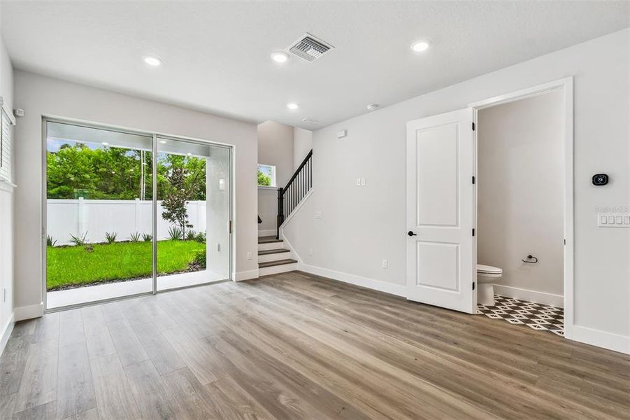 Spacious, unfurnished interior of a new home in , Tampa (Image 43). Spacious, unfurnished interior of a new home in , Tampa (Image 43).