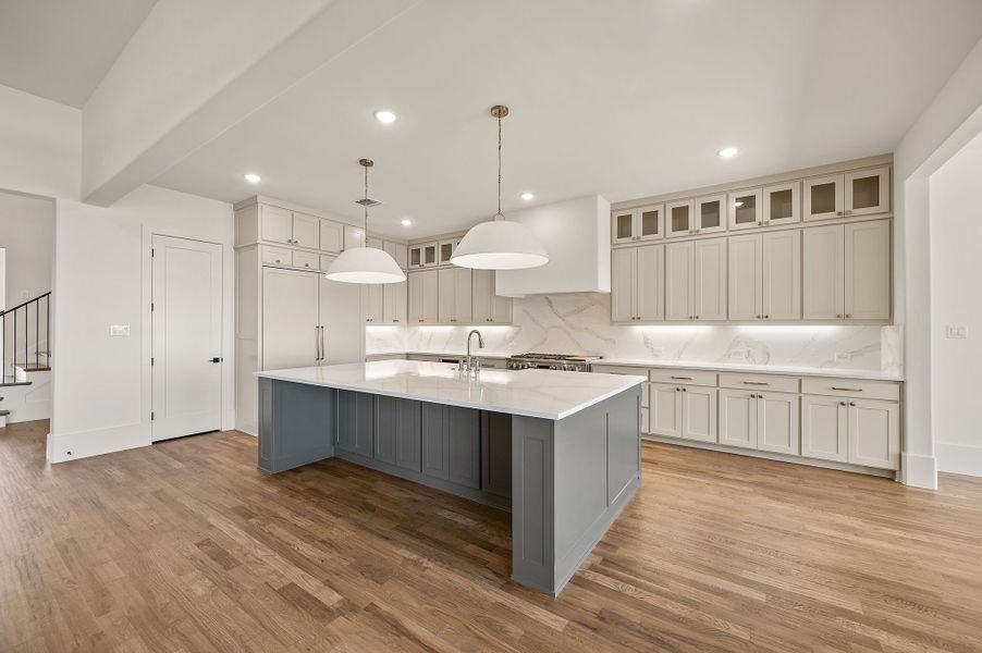 Furnished interior view inside a new home in The Resort on Eagle Mt. Lake, Fort Worth (Image 6).