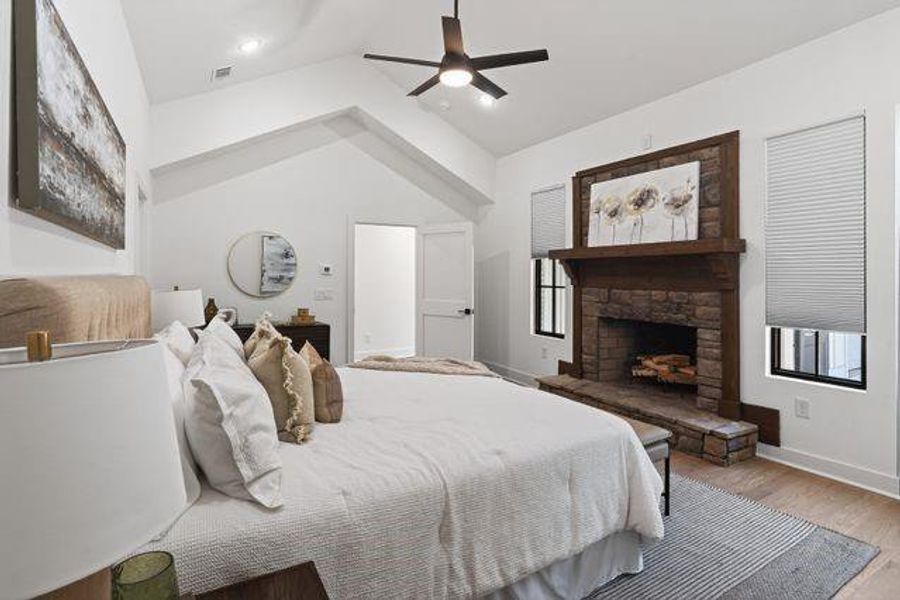 Furnished interior view inside a new home in , Roswell (Image 12).