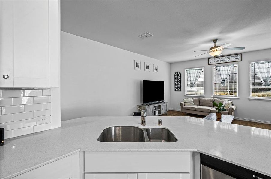 Furnished interior view inside a new home in Azle Grove, Azle (Image 14).