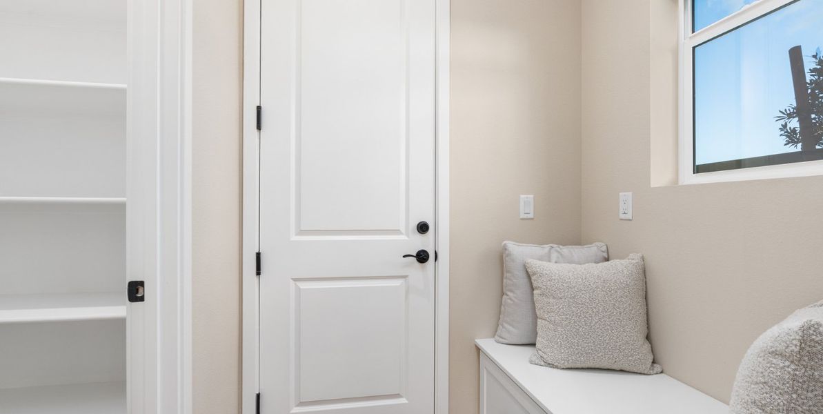 Vista at Cascade Landing - 1440x724 (52)