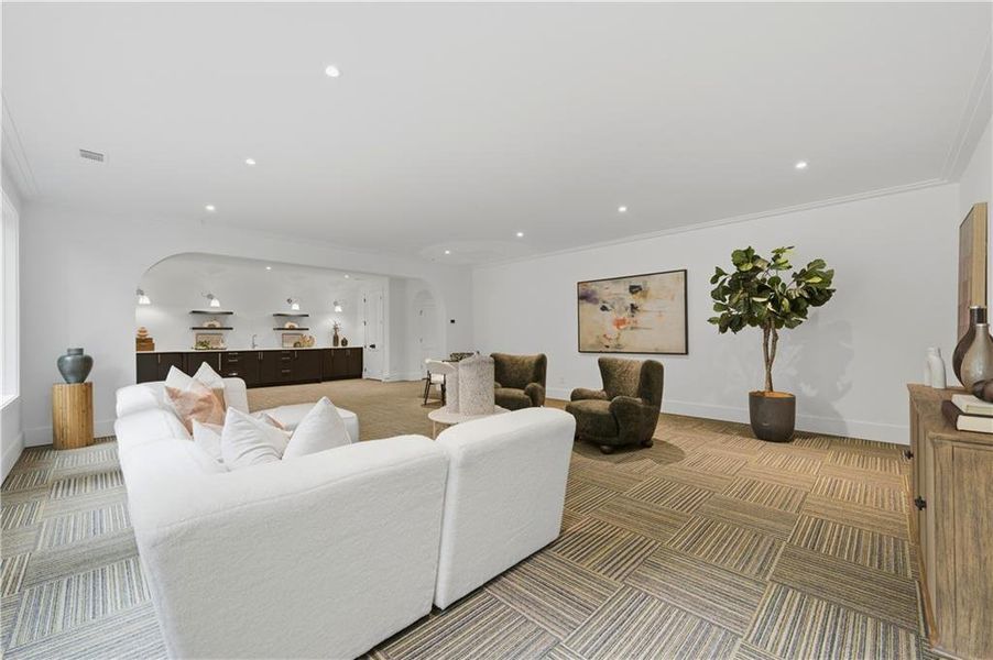Furnished interior view inside a new home in , Atlanta (Image 73).