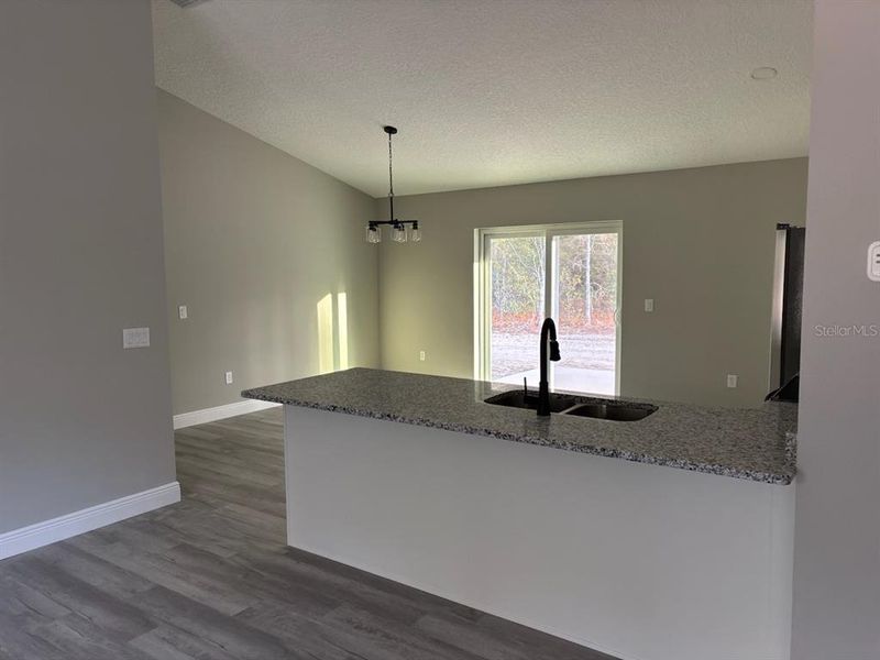 Spacious, unfurnished interior of a new home in , Dunnellon (Image 13).