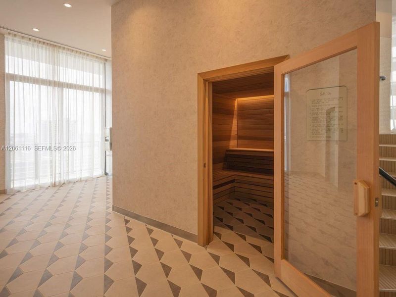 Spacious, unfurnished interior of a new home in , Miami (Image 21).