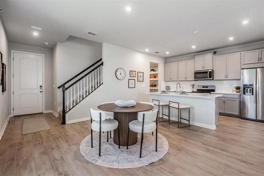 Furnished interior view inside a new home in , Lutz (Image 30).