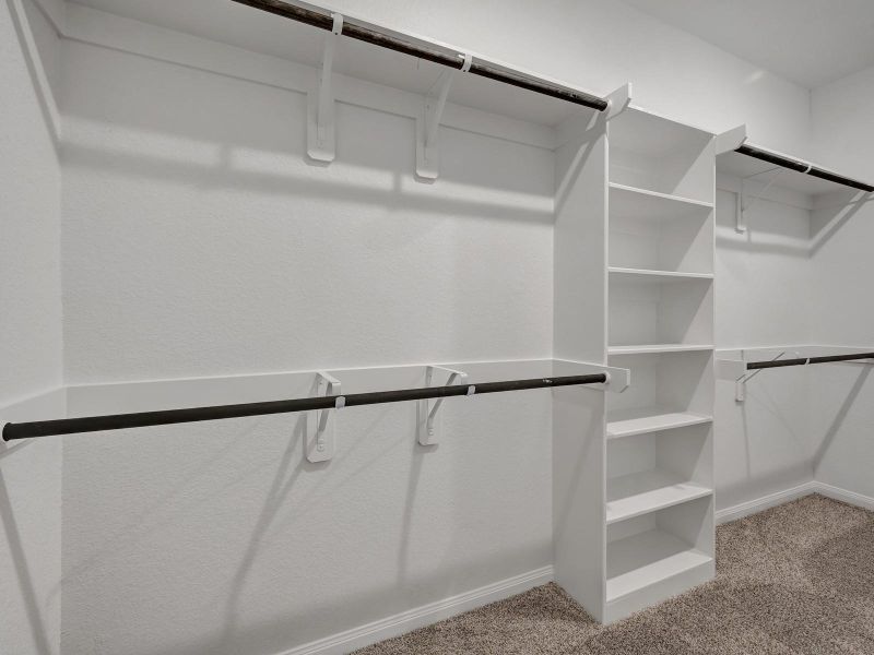 Photo is not of the actual home, but is an inspirational photo of builder’s model home and may depict options, furnishings, and/or decorator features that are not included Photo is not of the actual home, but is an inspirational photo of builder’s model home and may depict options, furnishings, and/or decorator features that are not included