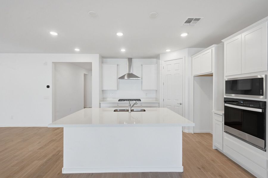 Furnished interior view inside a new home in Tierra Vistoso, Surprise (Image 3).