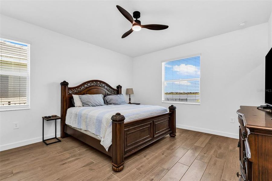 Furnished interior view inside a new home in , Englewood (Image 18).