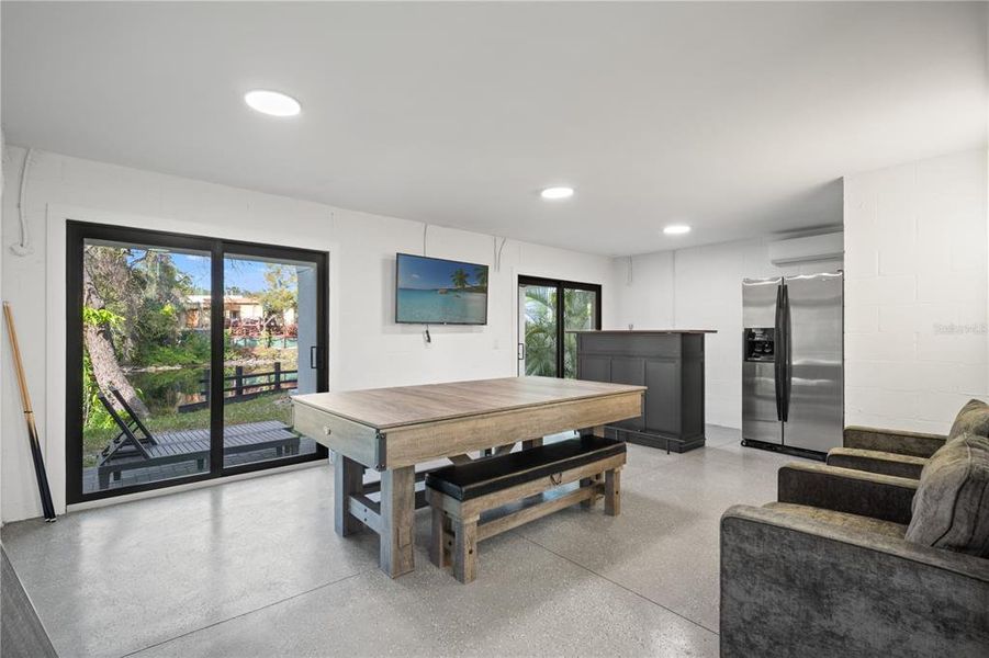 Furnished interior view inside a new home in , Tampa (Image 38).