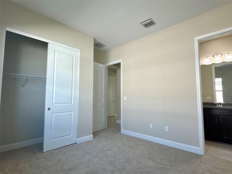 Spacious, unfurnished interior of a new home in Westlake, Loxahatchee (Image 39).