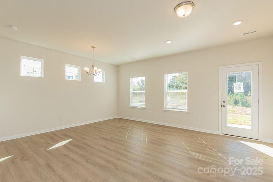 Suwanee Family and Dining Suwanee Family and Dining