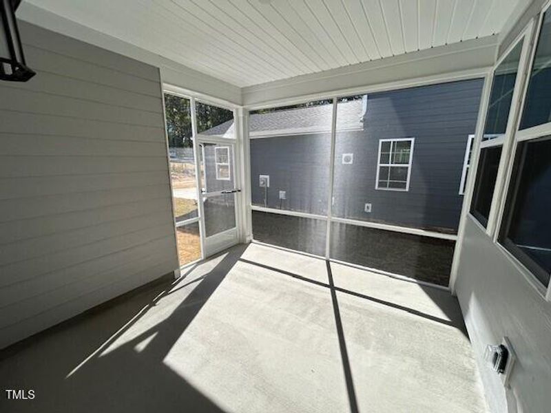 87 screened porch