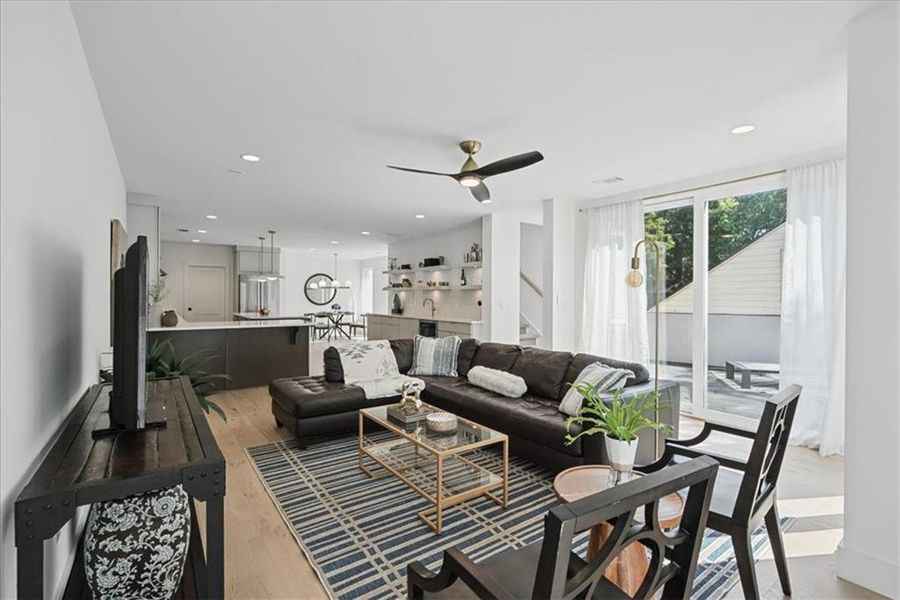 Furnished interior view inside a new home in , Atlanta (Image 32).