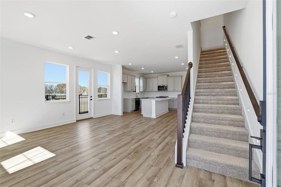 Spacious, unfurnished interior of a new home in Vivir, Valrico (Image 22).