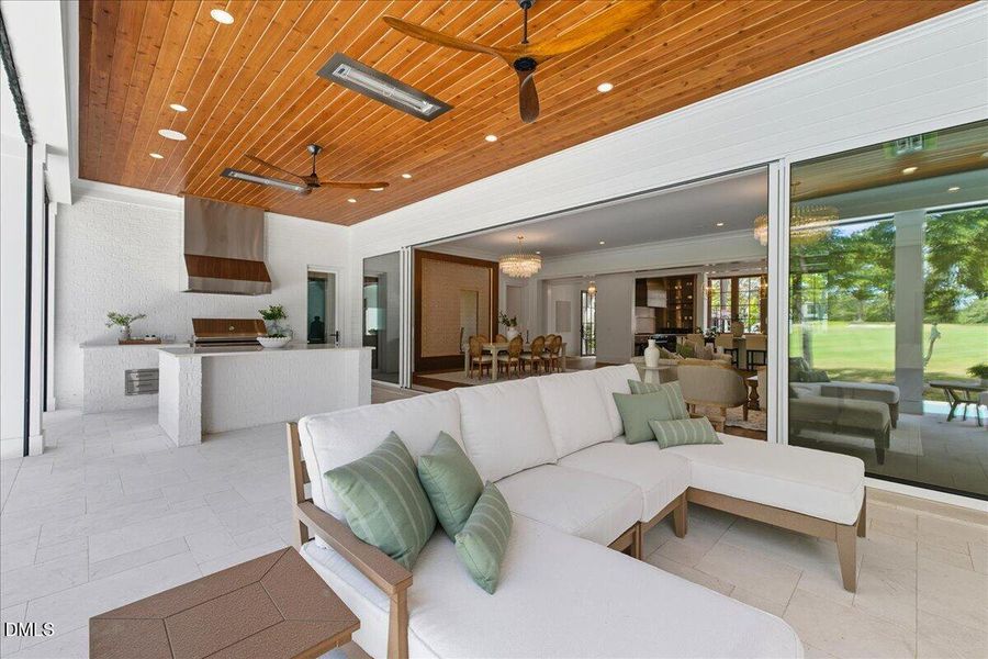 104-1216 Barcroft Pl