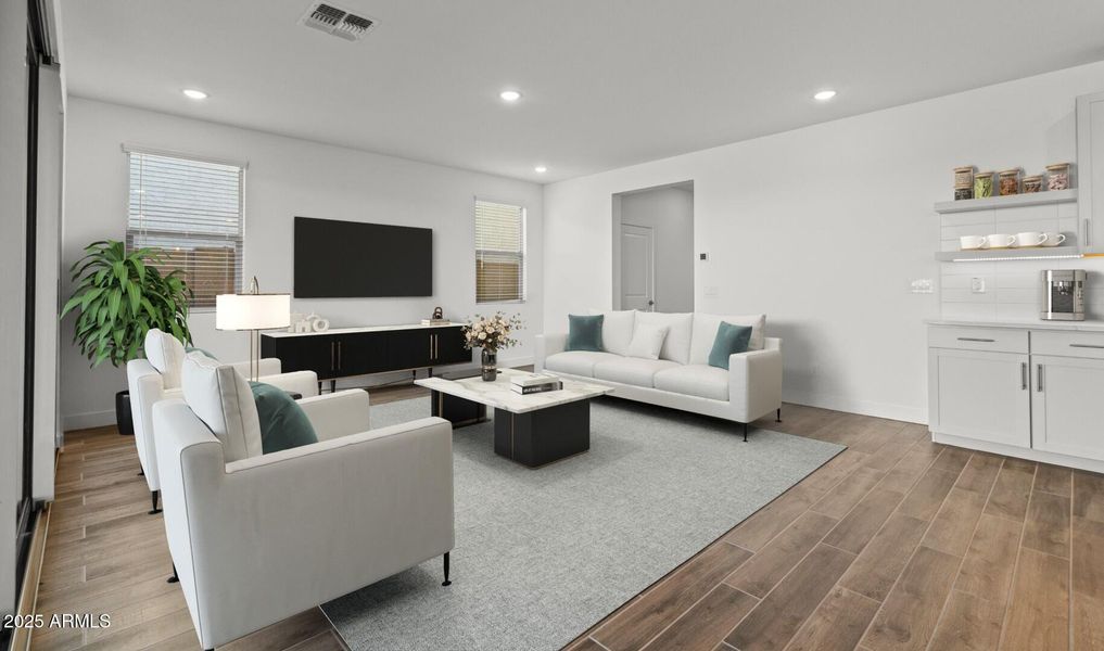 Manor Lot #55 Great Room (4) (Large)