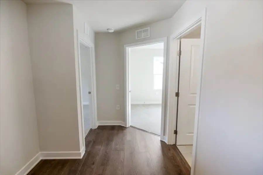 Spacious, unfurnished interior of a new home in Waverly Springs, Woodruff (Image 13). Spacious, unfurnished interior of a new home in Waverly Springs, Woodruff (Image 13).