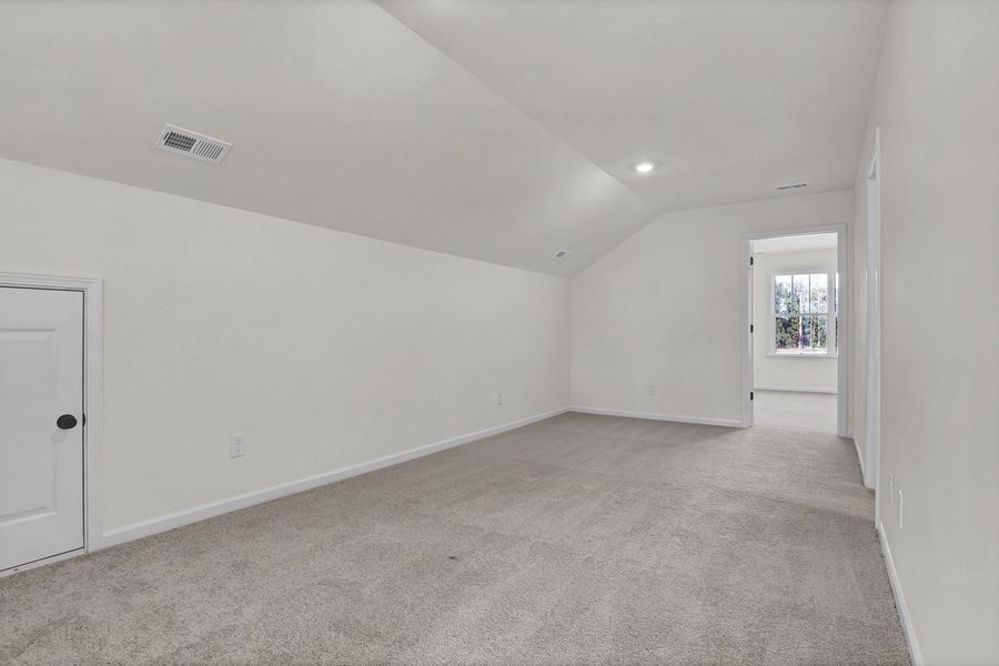 Spacious, unfurnished interior of a new home in Grand Park, Leland (Image 25).