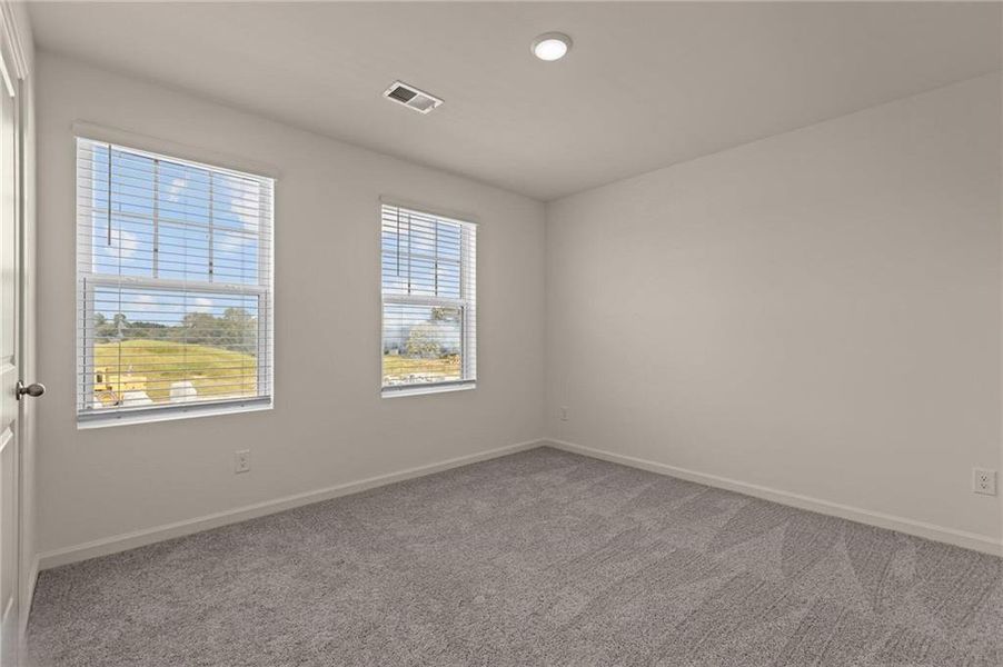 Spacious, unfurnished interior of a new home in Crescent Pointe, Carrollton (Image 22).