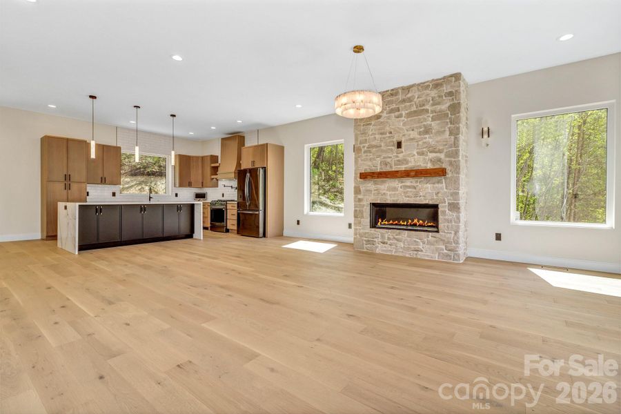 Image 46 of a home in .
