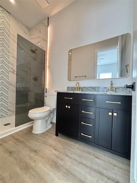 Furnished interior view inside a new home in , Palacios (Image 9).