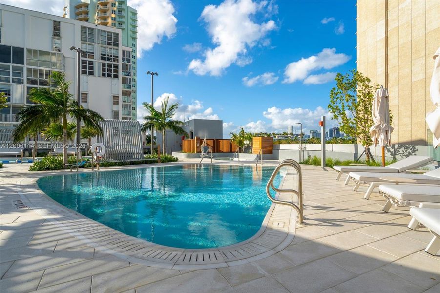 Condo located in Miami, FL showcasing its design and architecture (Image 32). Condo located in Miami, FL showcasing its design and architecture (Image 32).