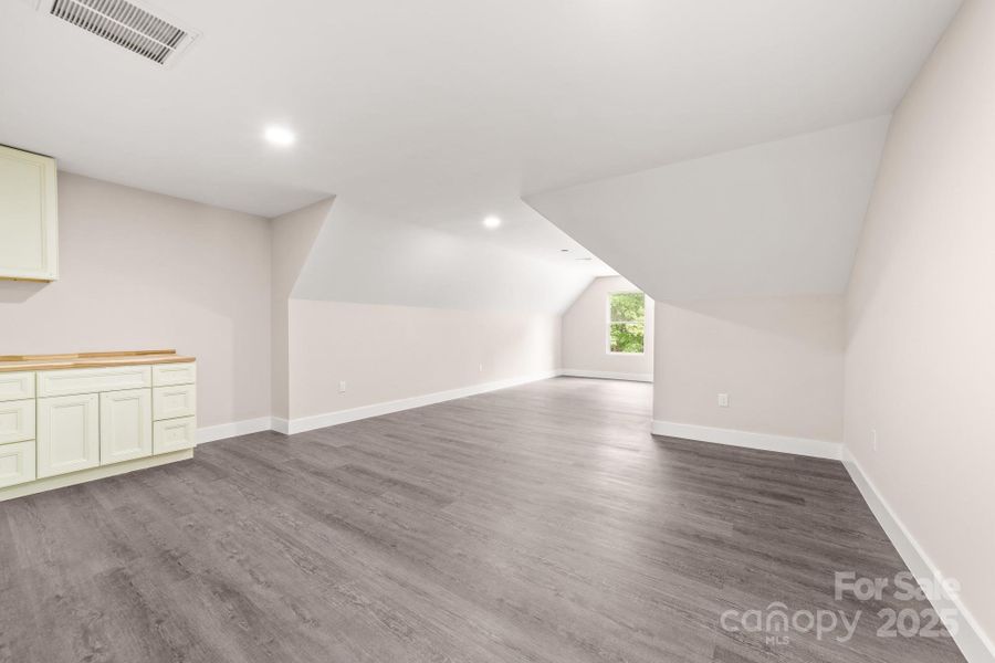 Spacious, unfurnished interior of a new home in , Catawba (Image 24). Spacious, unfurnished interior of a new home in , Catawba (Image 24).