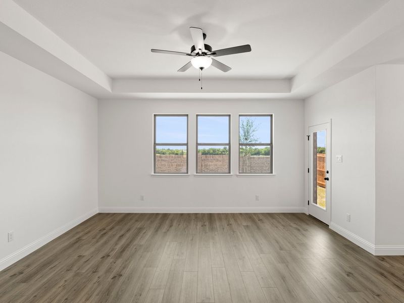 Spacious, unfurnished interior of a new home in Mercer Meadows, Royse City (Image 22).