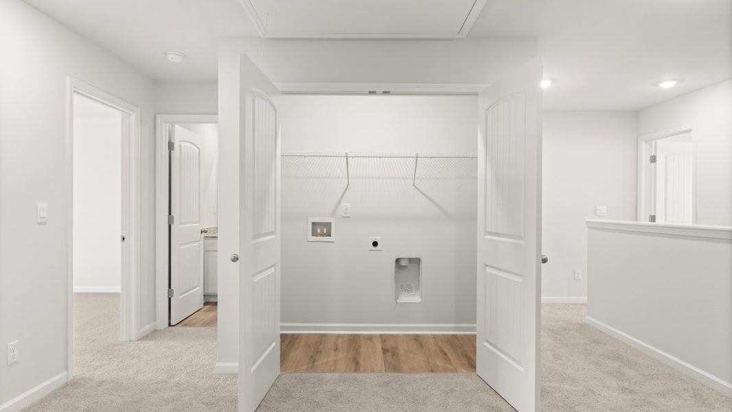 Spacious, unfurnished interior of a new home in Carlton, Douglasville (Image 30).