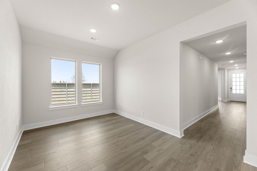 Representative unfurnished interior of a home built from the Hazel by Tri Pointe Homes in Treeline, Justin (Image 14).