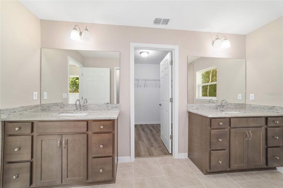 Furnished interior view inside a new home in , Dunnellon (Image 8).