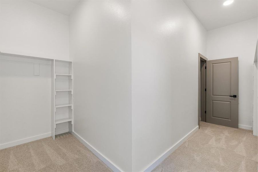 Spacious, unfurnished interior of a new home in , Whitesboro (Image 22). Spacious, unfurnished interior of a new home in , Whitesboro (Image 22).
