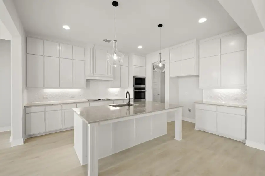 Furnished interior view inside a new home in Byrum Ranch, Venus (Image 4).
