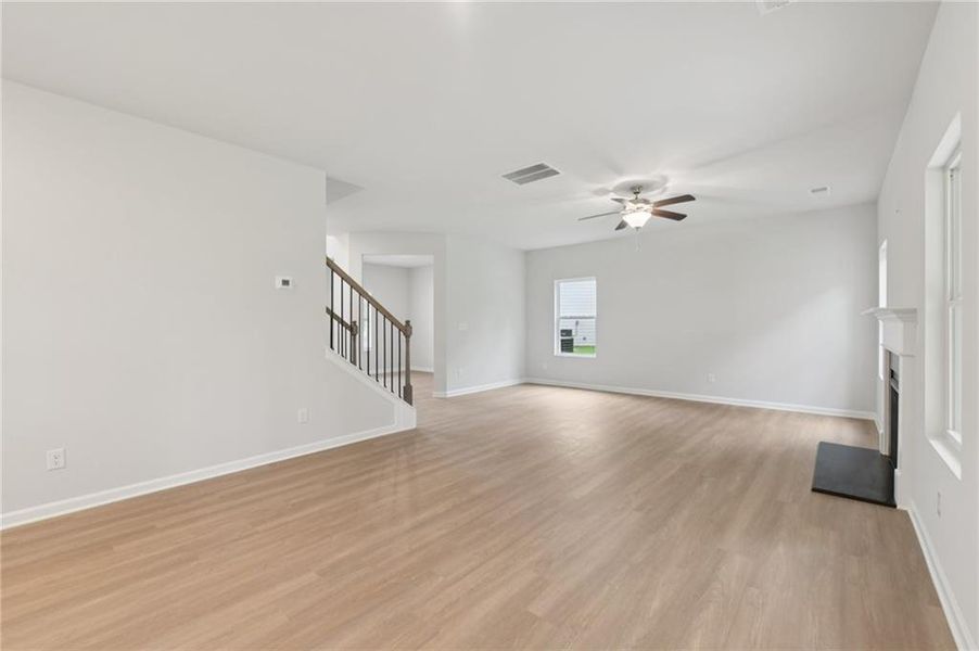 Spacious, unfurnished interior of a new home in Stephen's Landing, Loganville (Image 18).