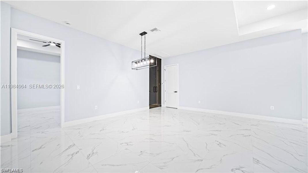 Spacious, unfurnished interior of a new home in , Lehigh Acres (Image 19).