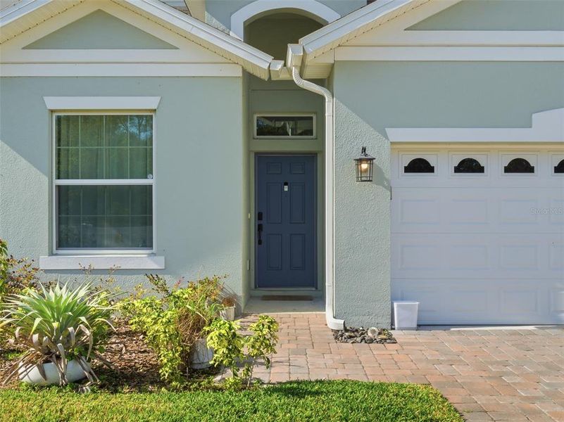 Exterior details and patio area of a home in Blue Diamond , Orlando (Image 23). Exterior details and patio area of a home in Blue Diamond , Orlando (Image 23).