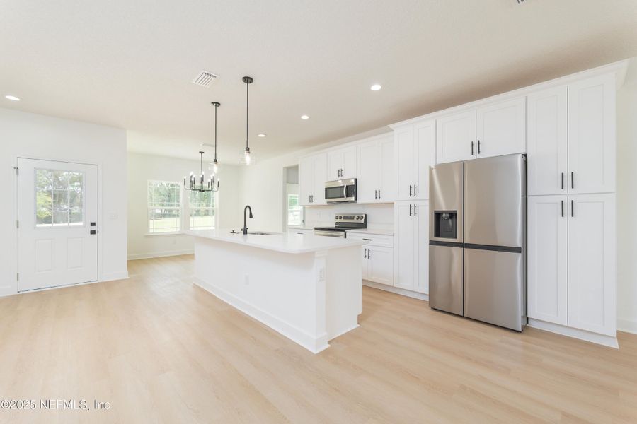 Furnished interior view inside a new home in , Middleburg (Image 8).