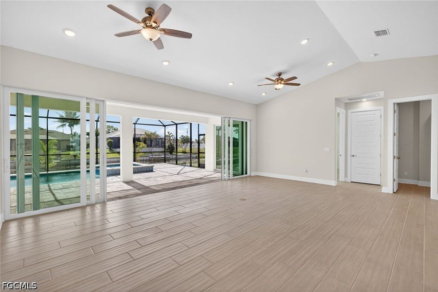Spacious, unfurnished interior of a new home in Cape Coral, Cape Coral (Image 28). Spacious, unfurnished interior of a new home in Cape Coral, Cape Coral (Image 28).
