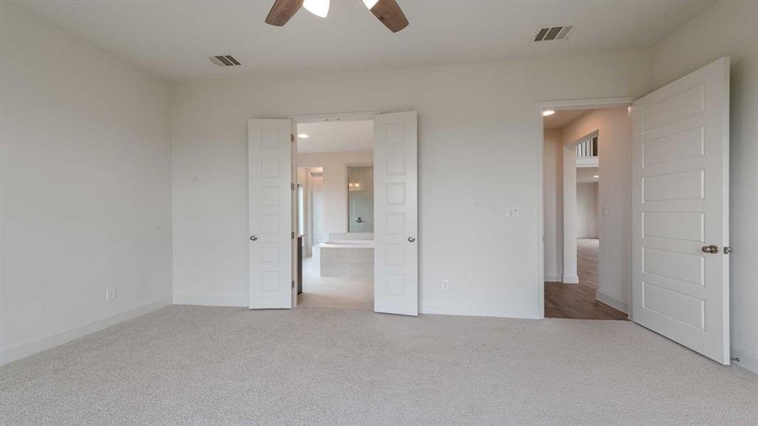 Spacious, unfurnished interior of a new home in Meraki, Forney (Image 27).