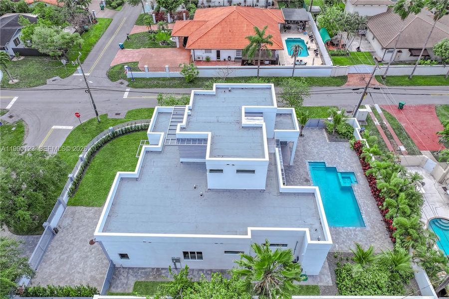 Community amenities in , Doral (Image 34).