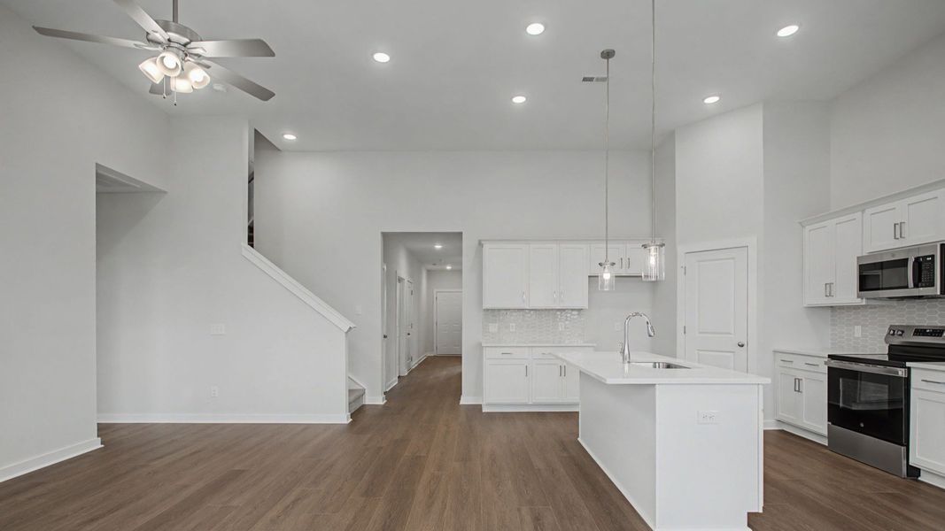 Representative furnished interior of a home built from the Avondale by DRB Homes in McClure Farms, Columbia (Image 9). Representative furnished interior of a home built from the Avondale by DRB Homes in McClure Farms, Columbia (Image 9).