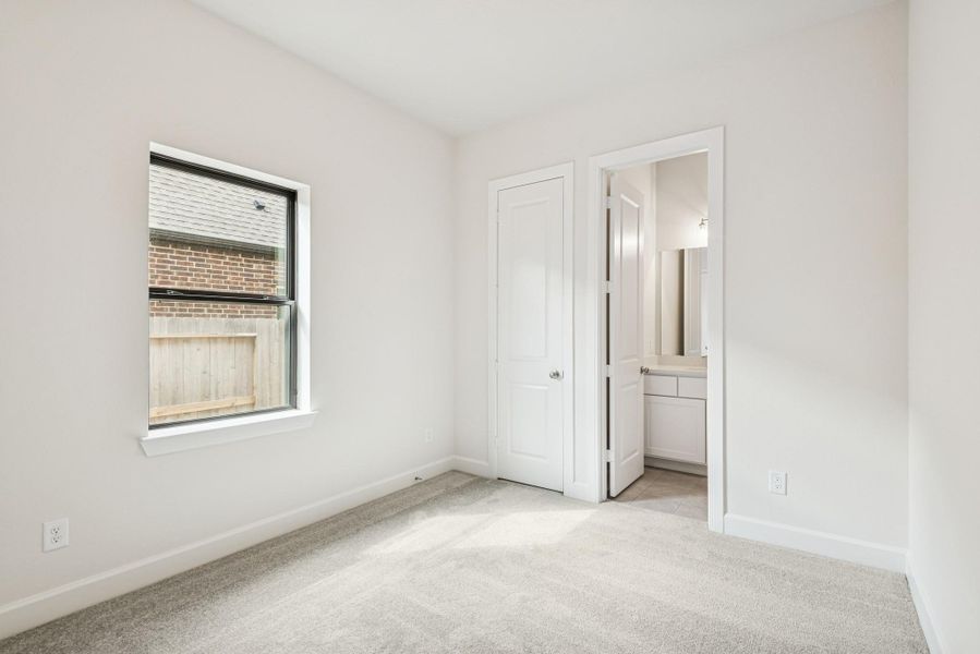 REPRESENTATIVE PHOTO – Photo does not represent actual home options and selections. Ask Sales Consultant for specific selections. REPRESENTATIVE PHOTO – Photo does not represent actual home options and selections. Ask Sales Consultant for specific selections.